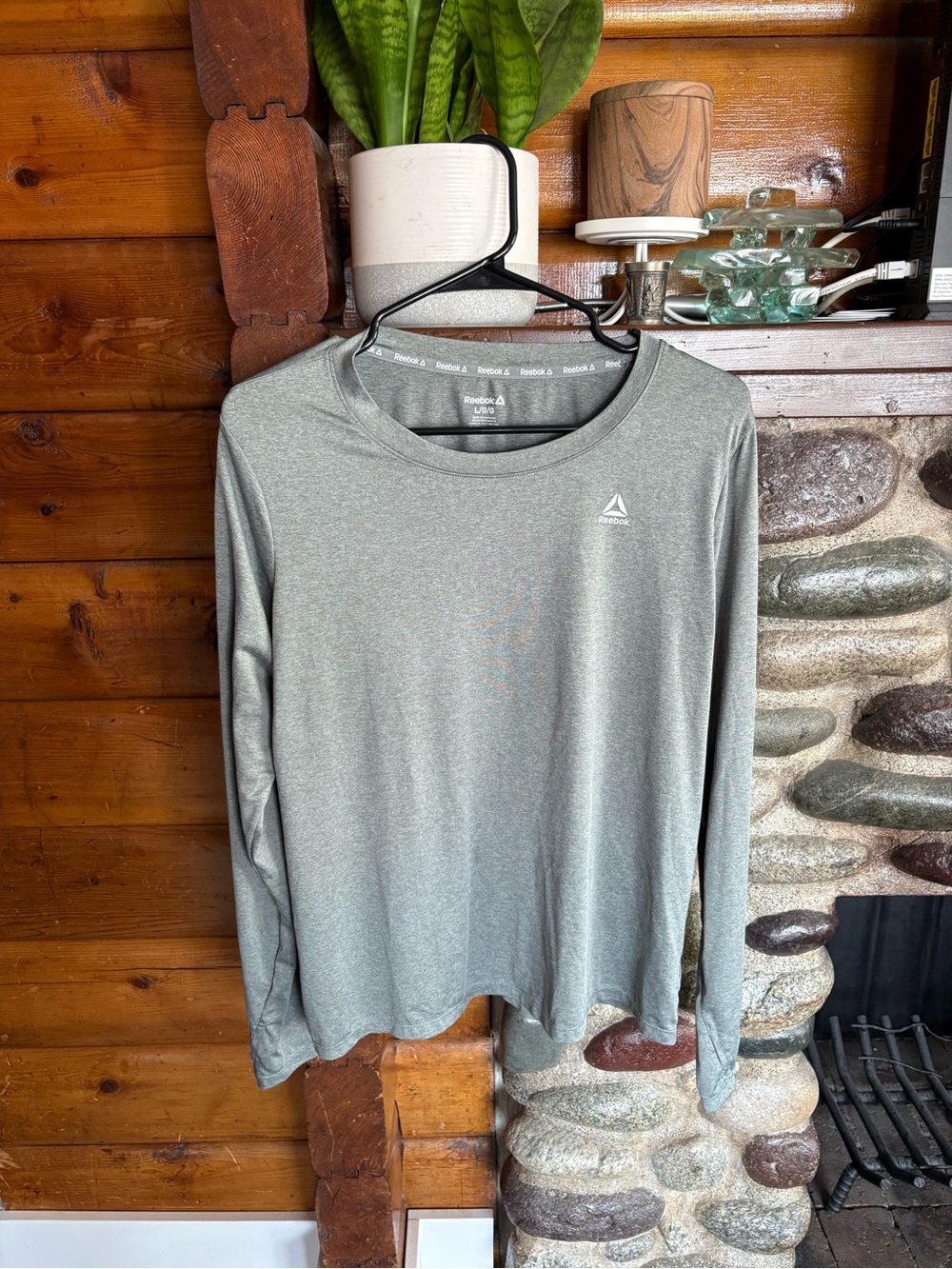 2/$35 Reebok Pilates Princess Active Top | Clean Girl Athleisure Essential Large